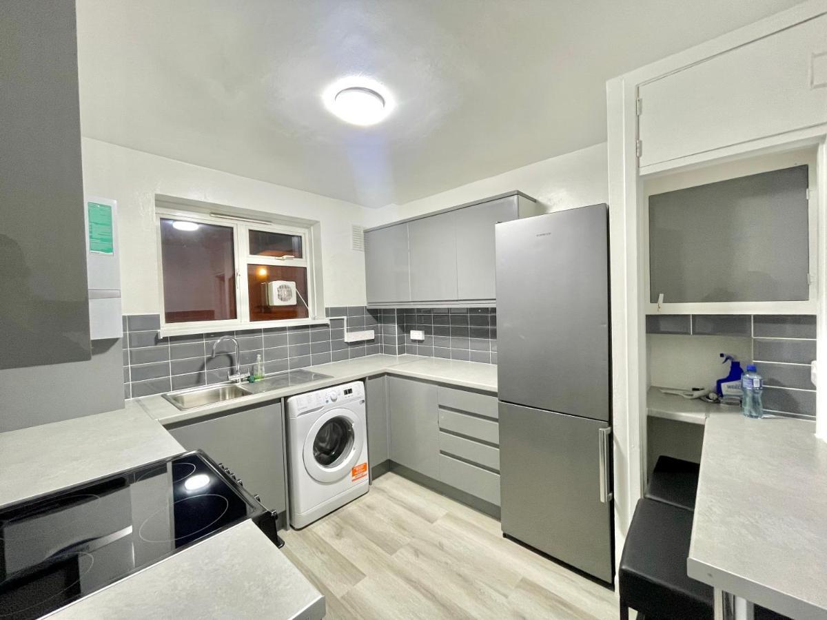 Fabulous 3 Bedroom Flat Sleeps 6 Лондон Экстерьер фото
